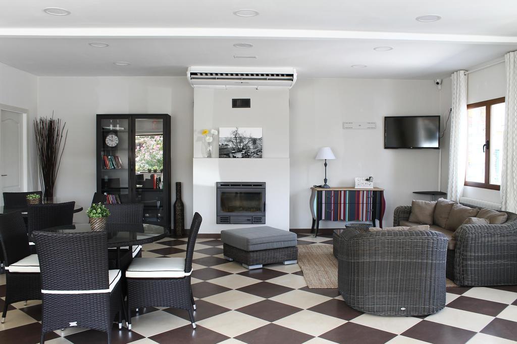 Hostal Landhaus El Molar Ngoại thất bức ảnh